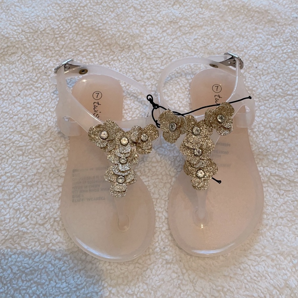 NWT blush and gold toddler sandals